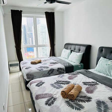 Cozy Seaview Penang Homestay @ Gurney Pulau Pinang Джорджтаун Екстер'єр фото
